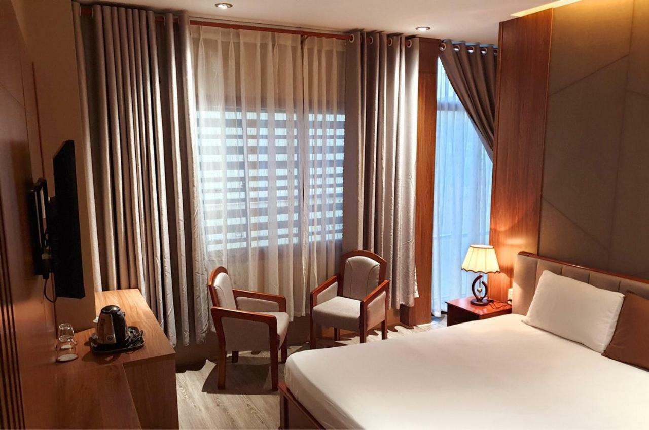 Garnet Hotel Nha Trang Exterior foto